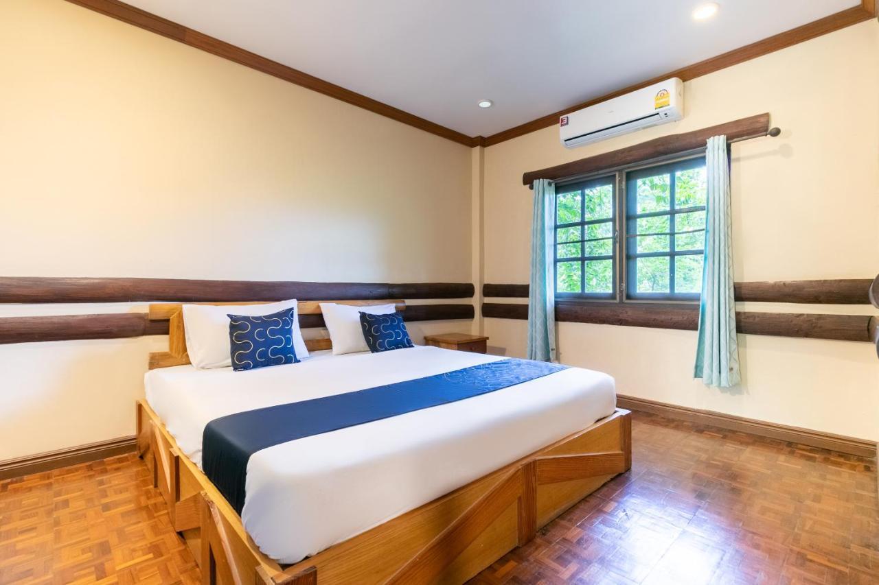 Capital O 1110 Khaoyai Cowboy City Resort Mu Si Bagian luar foto